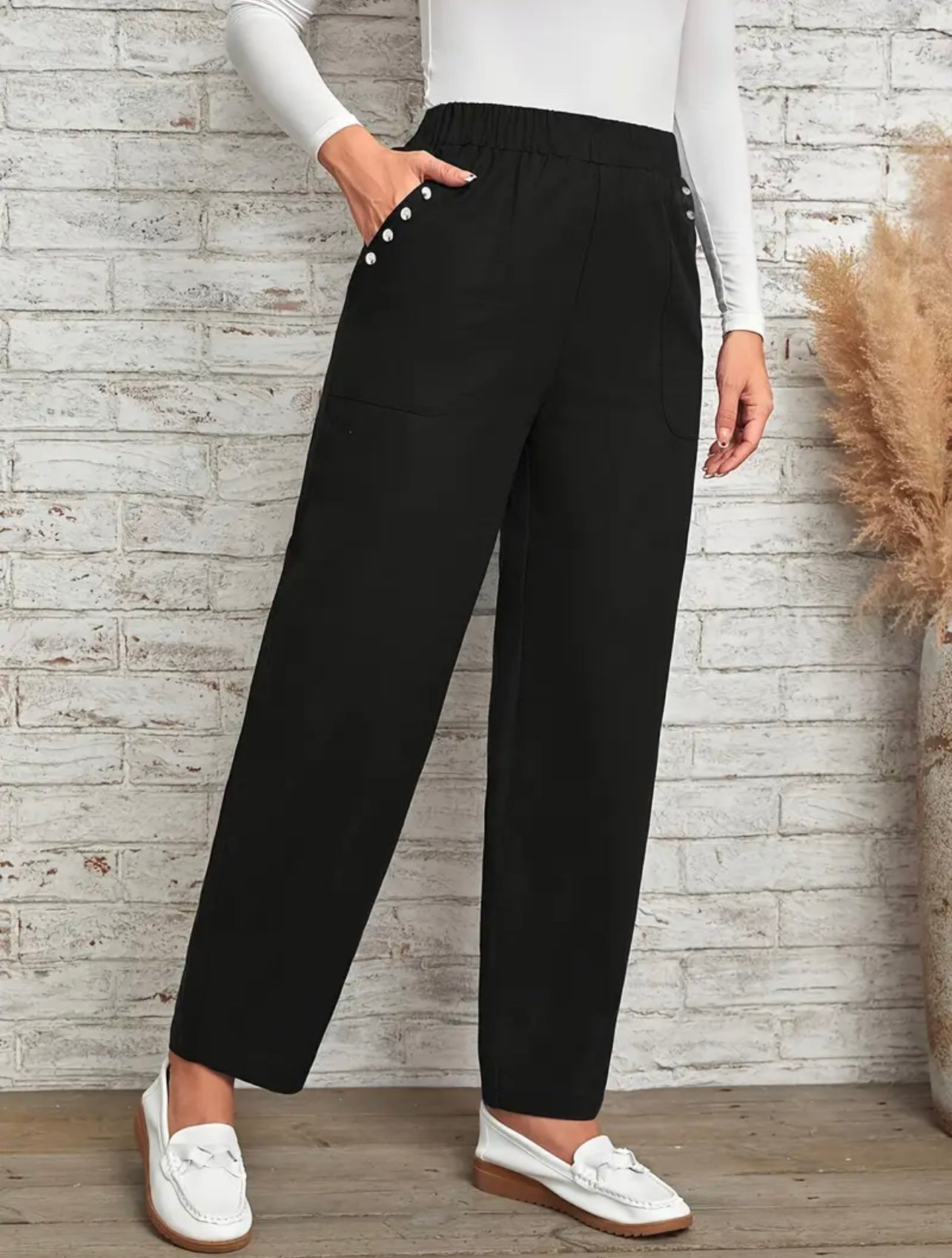 Limited Edition Wide-Leg Comfort Pants – Black
